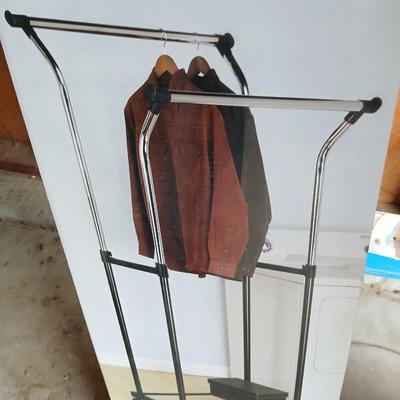 Brand new sealed Mainstays double Adjustable Garment / clothes rack