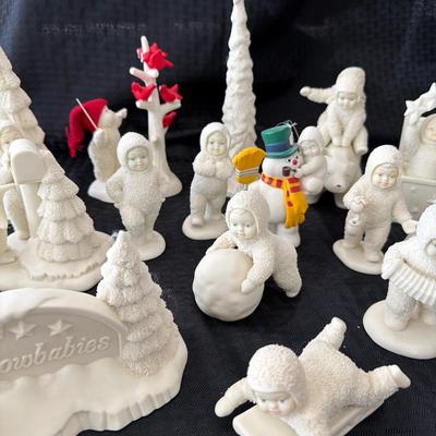 Sale Photo Thumbnail #248: Department 56 Lot of 18 Snow Bunnies 
All Varieties of Activities
