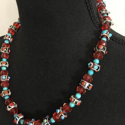 Beautiful art glass bead necklace. Very nice.