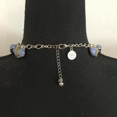 Beautiful, White House, Black market, Silvertone, moonglow, bead, rhinestone collar necklace