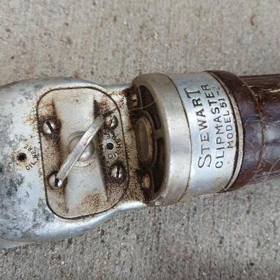 Stewart Livestock shears - hoof knife and brushes