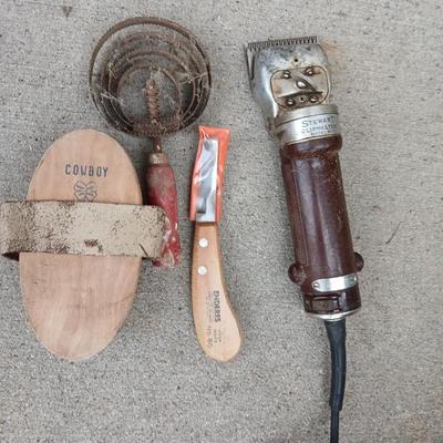 Stewart Livestock shears - hoof knife and brushes