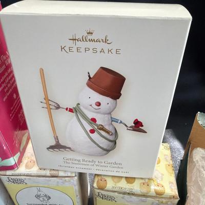 Sale Photo Thumbnail #266: Precious Moments Ornaments