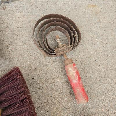 Livestock items - heater - brushes - hand clippers = and more