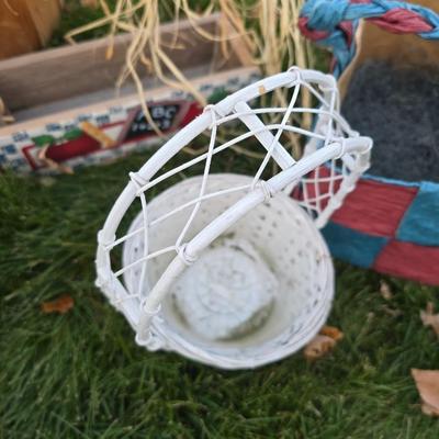 Collection of wicker baskets and harvesting baskets