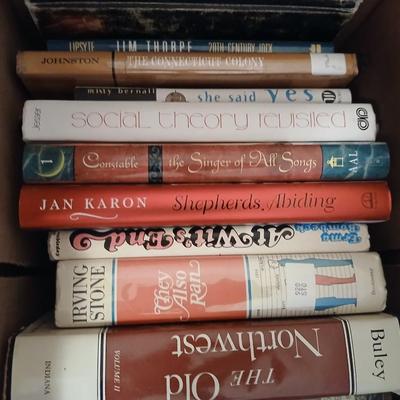 Boxes of Hardback books - 2 boxes full - The old Northwest - war of 1812 - The glory and the Dream - and other great titles