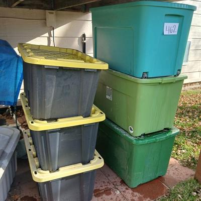 Six storage totes