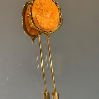 10k signed carved Coral stick pin