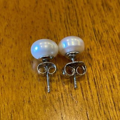 14k gold pearl earrings