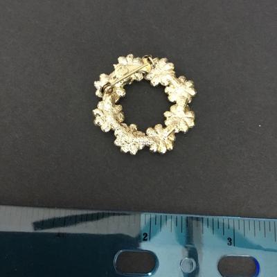 Cute, vintage, flower, circular brooch