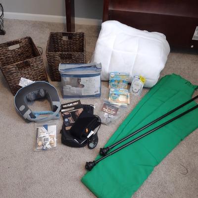 NEW LOFT HOTEL QUEEN SHEETS, THE FLEX BELT, FEBREEZE PLUG INS, ORGANIZERS AND 82" CURTAIN PANELS (2) PLUS RODS