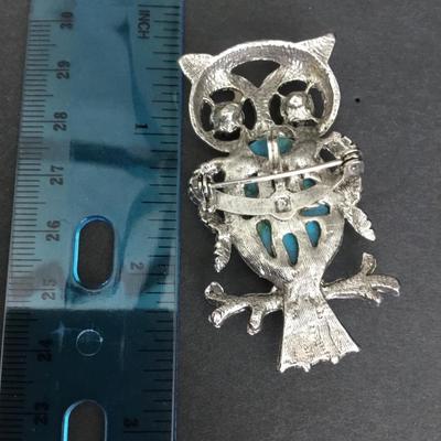 Vintage large faux, turquoise, jelly, belly, owl brooch/pin