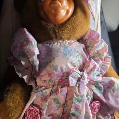 1995 Raikes Bears “Sophie” – Hand-Carved Limited Edition Collectible Bear with Original Box & Tags