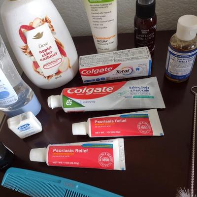 TOILETRIES AND BEAUTY SUPPLIES