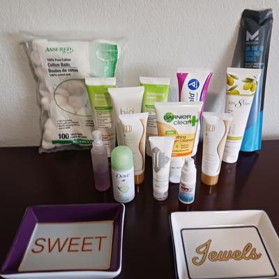 TOILETRIES AND BEAUTY SUPPLIES