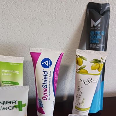 TOILETRIES AND BEAUTY SUPPLIES