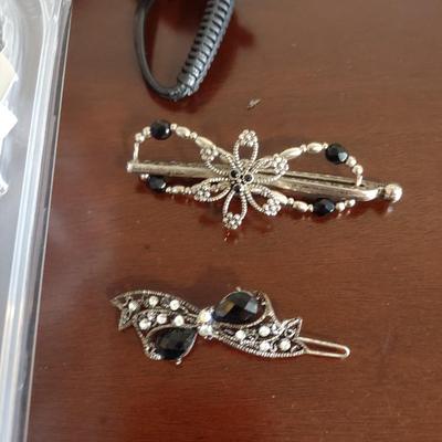 NEW STORAGE CONTAINERS, CURLING IRON AND HAIR DRYER, HAIR CLIPS AND PERFUMEGNE