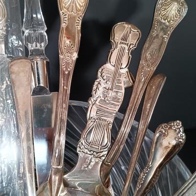 LOT 228: Vintage Kitchenware - Pressed Glass Bowls, Crystal Handled Cake Knife, Crystal Salt and Pepper Shakers & More