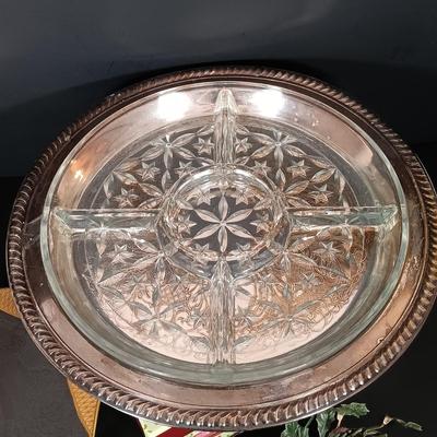 LOT 229: Gilded Pink Depression Glass Bowl, Studio Tu Mugs, Silver-Tone Metal Holly Candlestick Holder & More