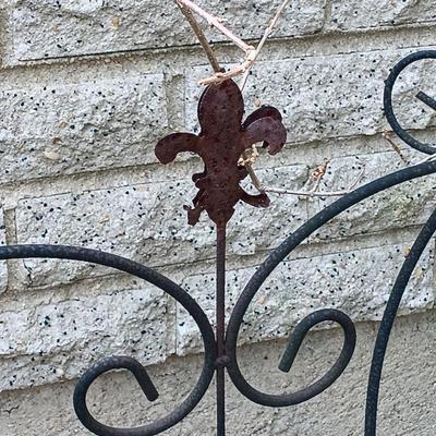 LOT 232: Metal Lawn Ornaments