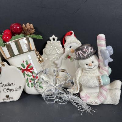 LOT 224: Collection of Lenox Ornaments