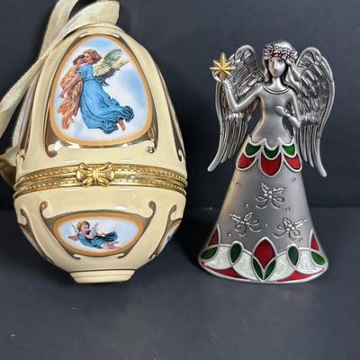 LOT 245: Annalee Ornaments, Stained Glass Angel, Crystal Tree, Father Christmas Ornament & More