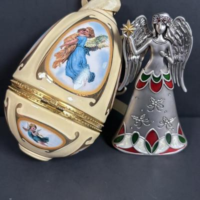 LOT 245: Annalee Ornaments, Stained Glass Angel, Crystal Tree, Father Christmas Ornament & More