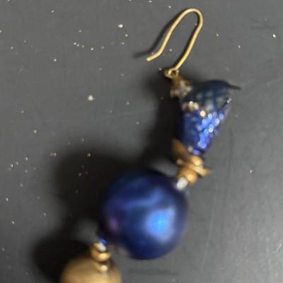 LOT 246: Lladro Ornaments 1988 and 1989