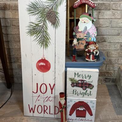 LOT 249: Holiday Signs & More