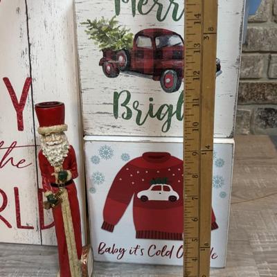 LOT 249: Holiday Signs & More