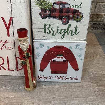 LOT 249: Holiday Signs & More