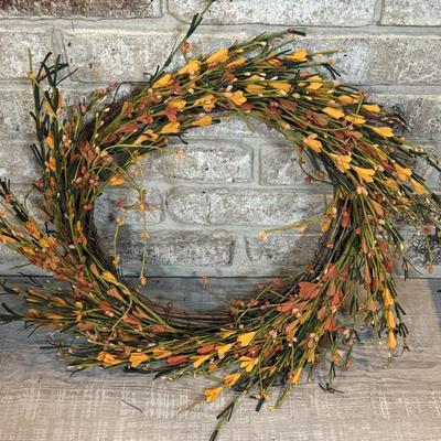 LOT 250: Large Collection of Fall: Wreaths, Signs & More