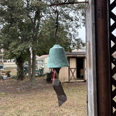 LOT 255: Cast Bronze Wind Bell, Jeff Cross for Harmony Hollow Bell Works