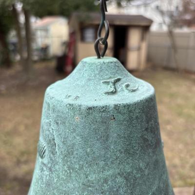 LOT 255: Cast Bronze Wind Bell, Jeff Cross for Harmony Hollow Bell Works