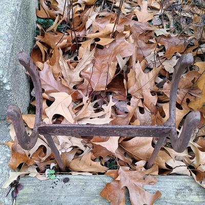 LOT 260: Horseshoe Boot Scraper