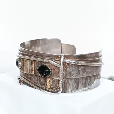 Sale Photo Thumbnail #441