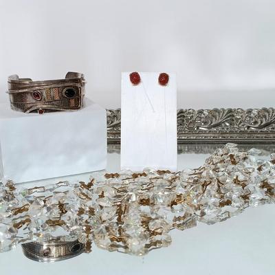 Sale Photo Thumbnail #436