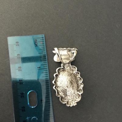 Premier design, vintage, Silver-tone pendant