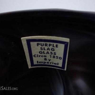 LOT 128: VINTAGE MID CENTURY IMPERIAL PURPLE SLAG GLASS OWL