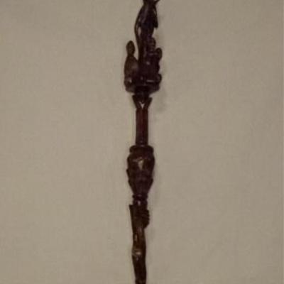 LOT 86C: AFRICAN CARVED WOOD WALKING STICK