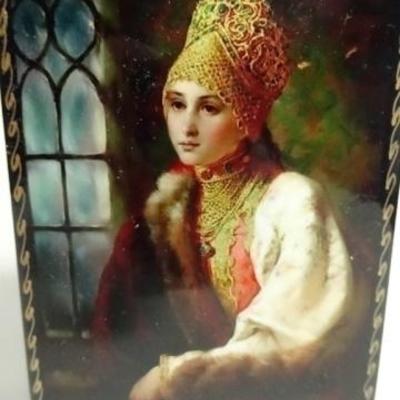 LOT 83B: 6 PC RUSSIAN HAND PAINTED LACQUERED BOXES