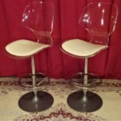 LOT 119D: PAIR VINTAGE LUCITE BARSTOOLS BY HILLS MANUFACTURING