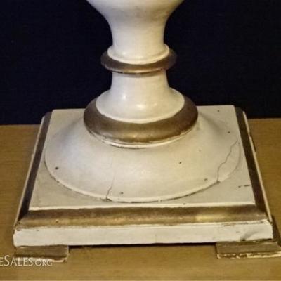 LOT 97D: NEOCLASSICAL WOOD PEDESTAL