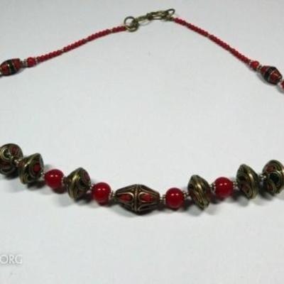 LOT 106B: TIBETAN CORAL & RED BEAD NECKLACE