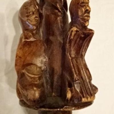 LOT 86C: AFRICAN CARVED WOOD WALKING STICK