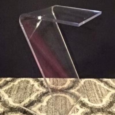 LOT 77B: MID CENTURY Z SHAPE LUCITE TABLE