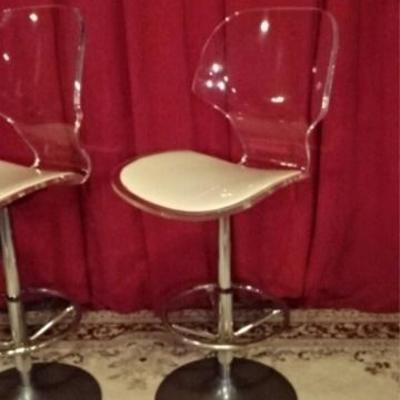 LOT 119D: PAIR VINTAGE LUCITE BARSTOOLS BY HILLS MANUFACTURING