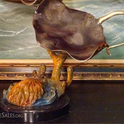 LOT 132: LARGE BRONZE STINGRAY SCULPTURE