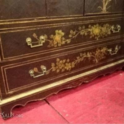 LOT 85A: CHINOISERIE CABINET