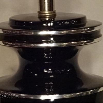 LOT 94: MID CENTURY CERAMIC LAMP